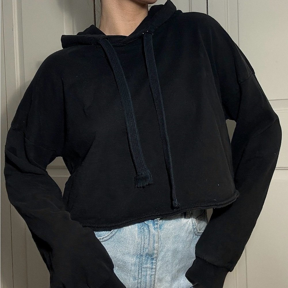 Cropped Black Hoodie